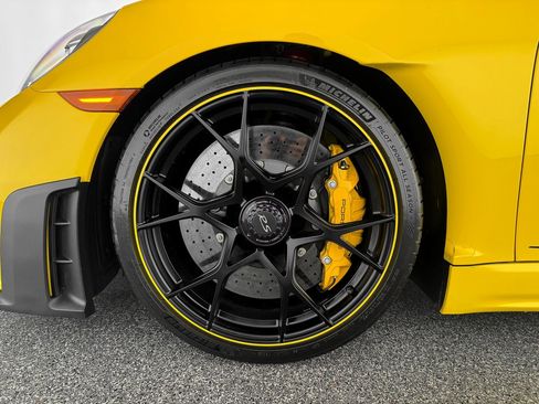 Used 2024 Porsche 718 Boxster Spyder RS image 34