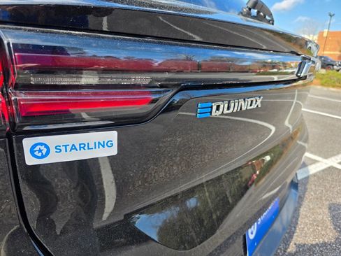 New 2025 Chevrolet Equinox EV LT image 21