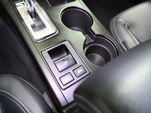Used 2016 Subaru Outback 2.5i Limited image 27