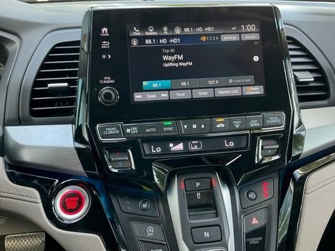 Certified 2022 Honda Odyssey Touring image 34
