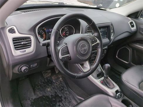 Used 2021 Jeep Compass Latitude w/ Convenience Group image 8