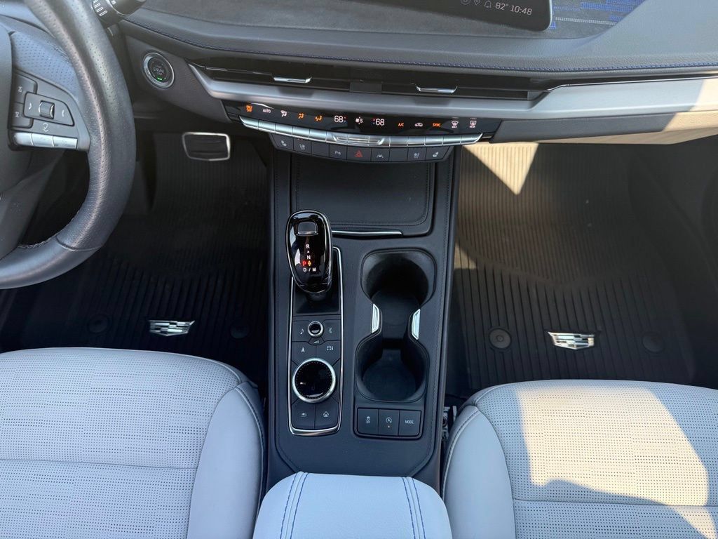 Certified 2024 Cadillac XT4 Sport AWD/4WD image 26