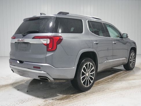 Used 2020 GMC Acadia Denali image 5