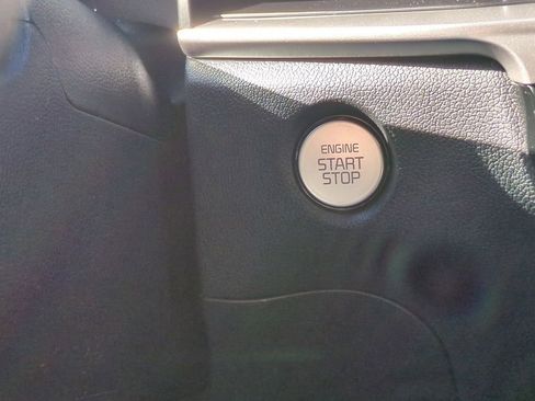 New 2026 Kia Sorento S image 16