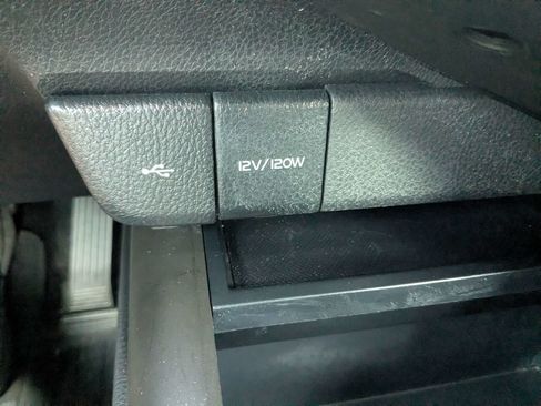 Used 2024 Toyota Camry SE w/ Convenience Package FWD image 21