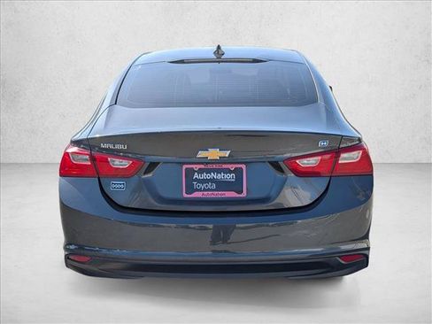 Used 2017 Chevrolet Malibu Hybrid FWD image 7