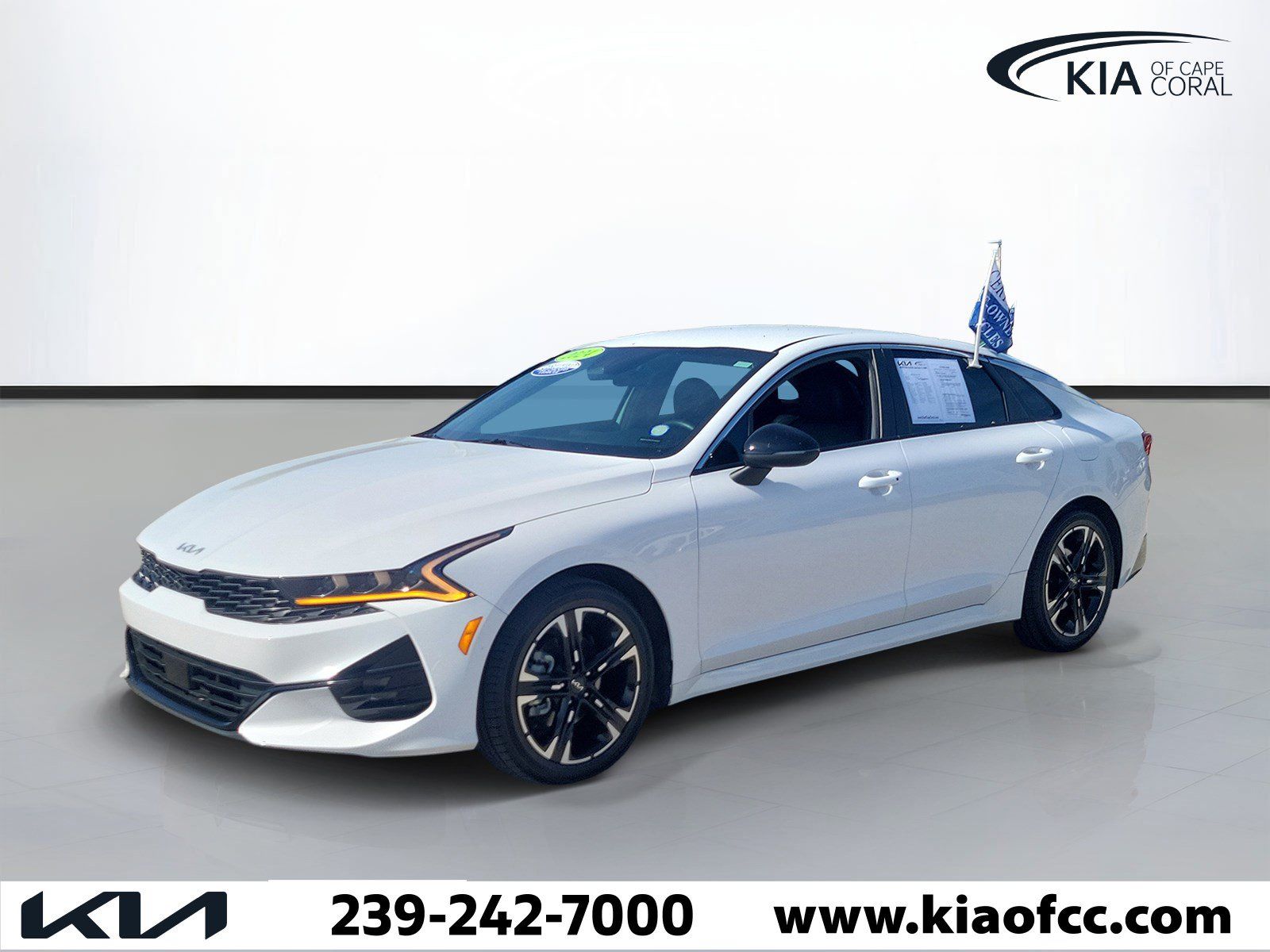 Certified 2024 Kia K5 GT-Line w/ GT-Line Premium Package AWD/4WD image 3