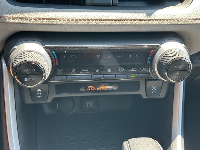 Used 2024 Toyota RAV4 XLE w/ Convenience Package FWD image 26