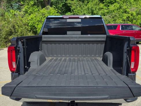 Used 2020 GMC Sierra 1500 SLT w/ SLT Premium Package image 11