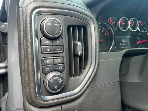 Used 2021 Chevrolet Silverado 1500 RST w/ Max Trailering Package image 17