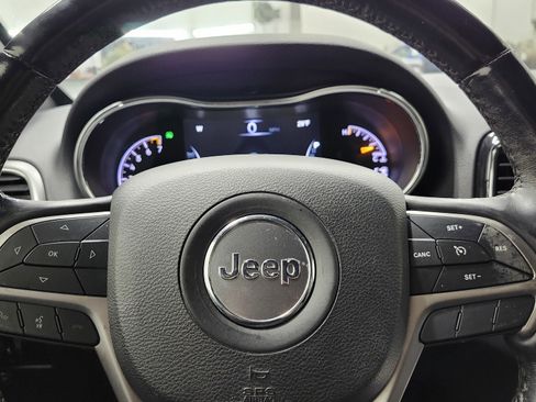 Used 2021 Jeep Grand Cherokee Limited w/ Premium Lighting Group image 32