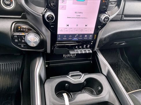 Used 2023 RAM 1500 Laramie image 27