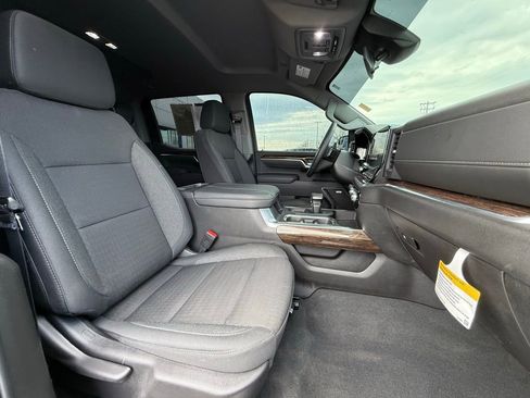 Used 2026 GMC Sierra 1500 Elevation w/ Preferred Package image 28