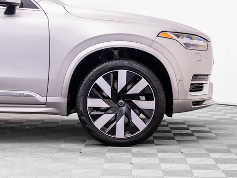 Used 2024 Volvo XC90 T8 Ultimate w/ Lounge Package AWD/4WD image 36