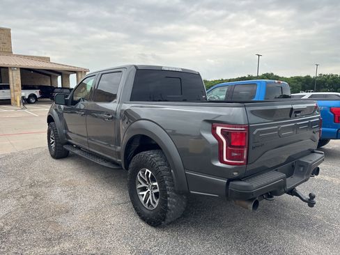 Used 2018 Ford F150 Raptor w/ Equipment Group 802A Luxury image 6