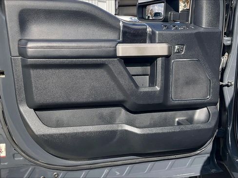 Used 2021 Ford F350 Platinum image 19