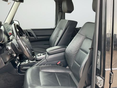 Used 2017 Mercedes-Benz G 550 image 16