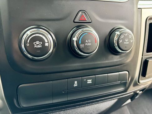 Used 2016 RAM 1500 Big Horn image 38