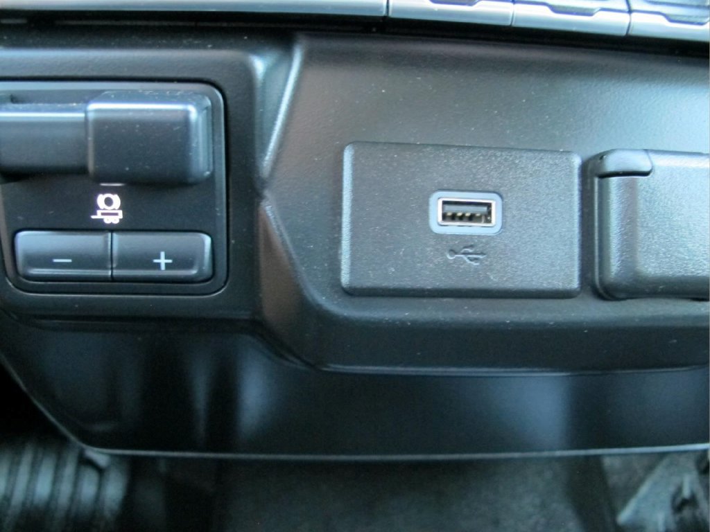 Used 2020 GMC Sierra 1500 4x4 Double Cab w/ Sierra Value Package image 15