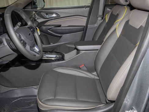 New 2026 Chevrolet Trax ACTIV w/ Driver Confidence Package image 8