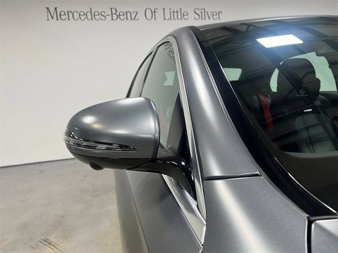 Used 2022 Mercedes-Benz E 53 AMG 4MATIC Sedan image 12