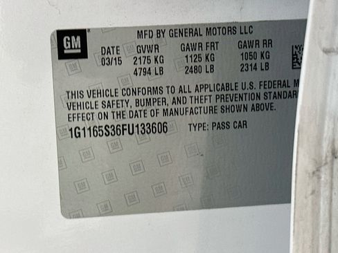 Used 2015 Chevrolet Impala LTZ FWD image 12