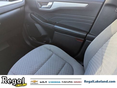 Used 2021 Ford Escape SE w/ Cold Weather Package image 13