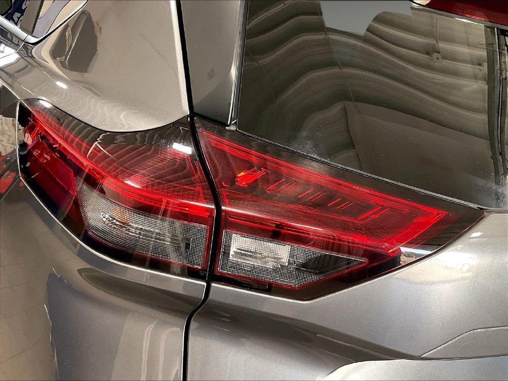 Certified 2023 Nissan Rogue SV w/ SV Premium B Package AWD/4WD image 34