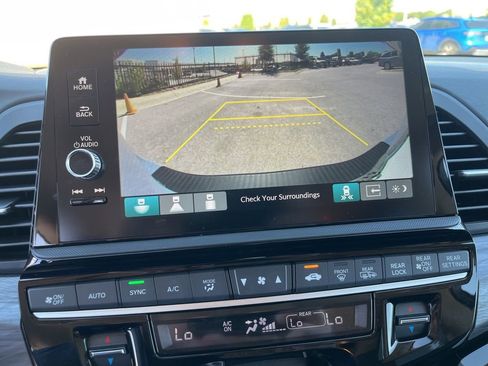 Certified 2026 Honda Odyssey Elite image 25