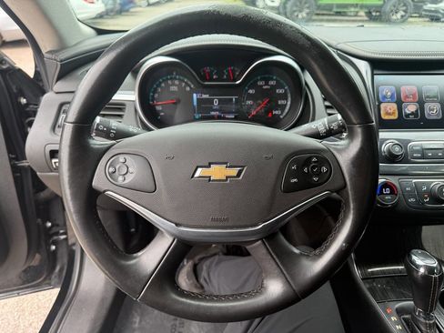 Used 2019 Chevrolet Impala LT image 21