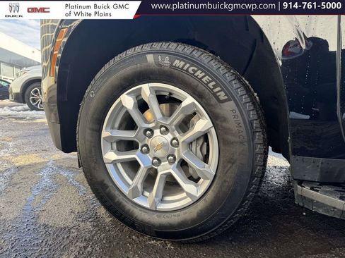 Used 2025 Chevrolet Tahoe LT image 9