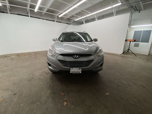 Used 2012 Hyundai Tucson GLS image 9