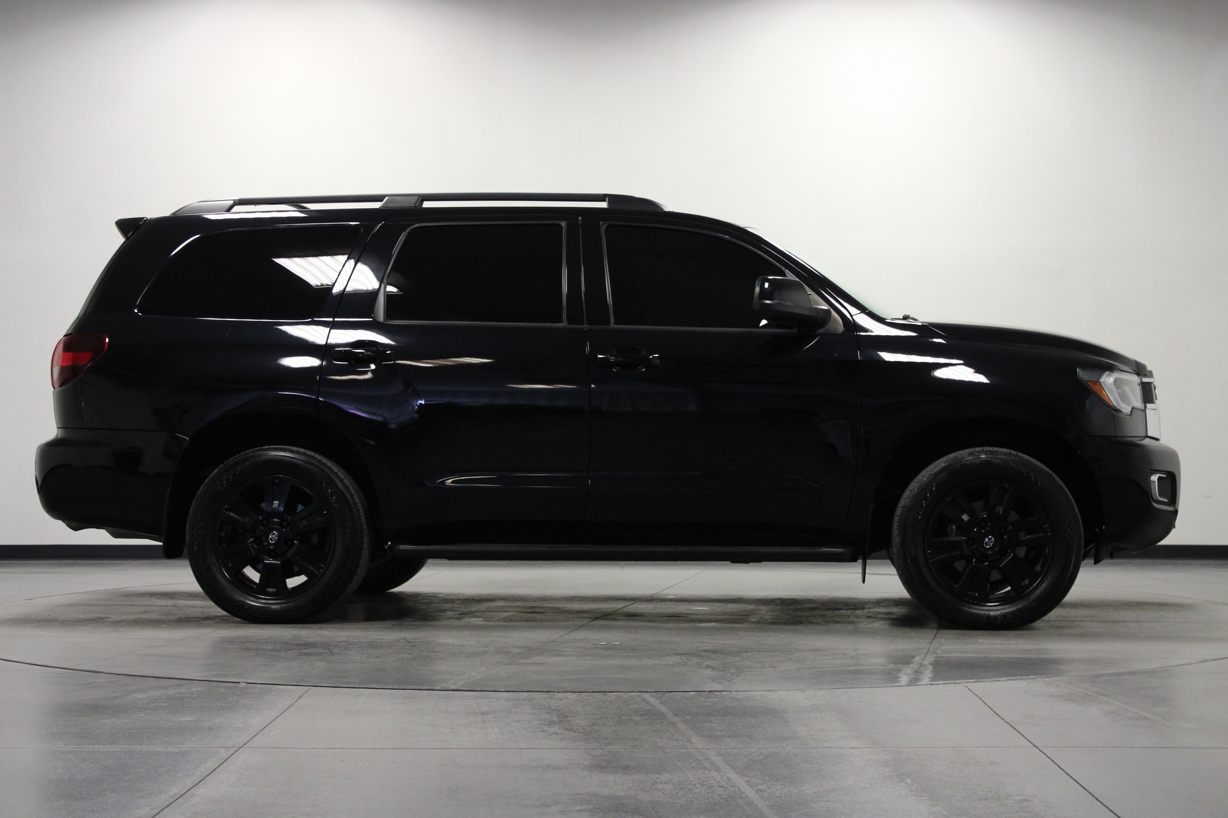 Used 2021 Toyota Sequoia TRD Sport w/ TRD Sport Premium Package AWD/4WD image 3