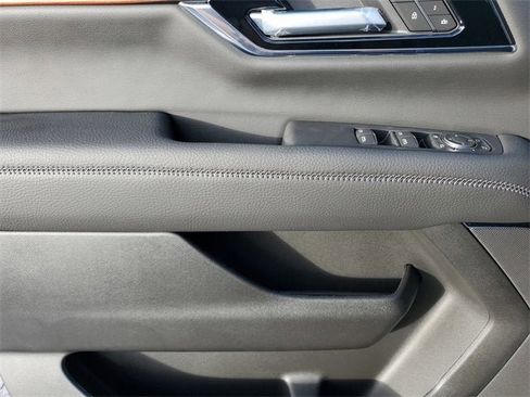 New 2026 GMC Yukon XL Denali image 17