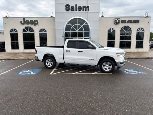 Used 2023 RAM 1500 Big Horn AWD/4WD image 1