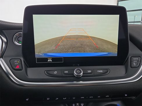 Used 2025 Chevrolet Blazer LT image 20