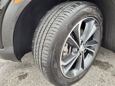 Used 2021 Buick Encore GX Select image 22