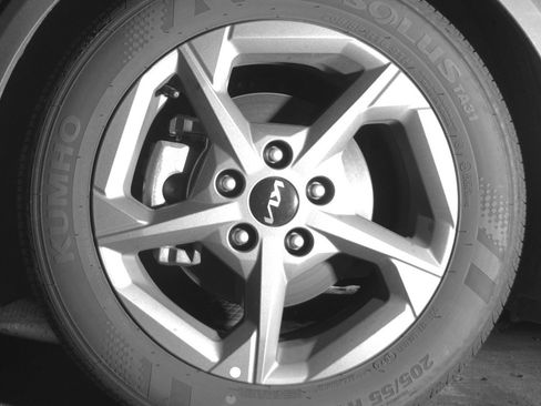 Used 2025 Kia K4 LXS image 12