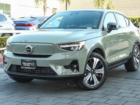 Used 2023 Volvo C40 P8 Recharge Plus w/ Protection Package Premier AWD/4WD image 1