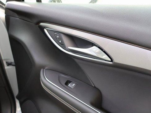 New 2025 Buick Envision Sport Touring image 8