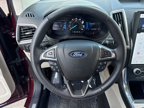 Used 2023 Ford Edge Titanium w/ Equipment Group 301A AWD/4WD image 19