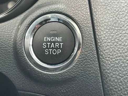 Used 2019 Subaru Outback 3.6R Touring image 32