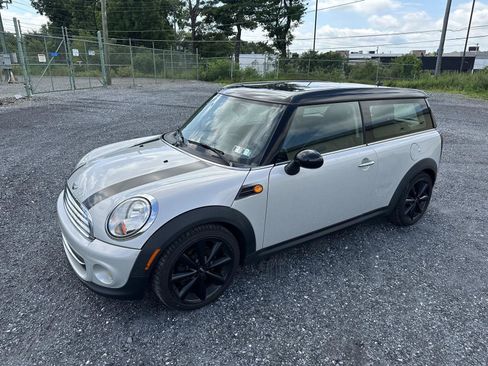 Used 2013 MINI Cooper Clubman FWD image 4