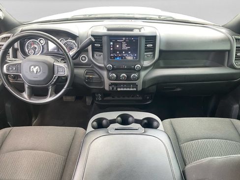 Used 2024 RAM 3500 Tradesman w/ Chrome Appearance Group AWD/4WD image 14