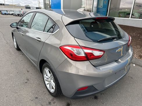 Used 2017 Chevrolet Cruze LT w/ Convenience Package FWD image 7
