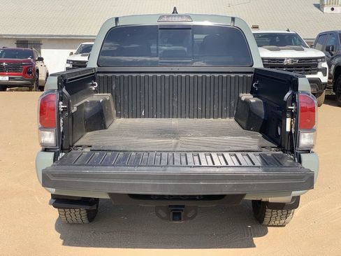 Used 2023 Toyota Tacoma TRD Sport AWD/4WD image 31