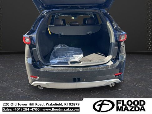 New 2025 MAZDA CX-5 Signature image 9