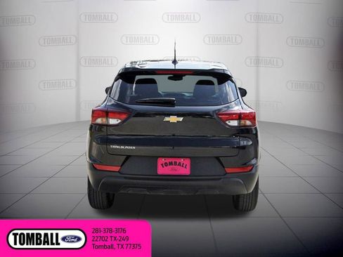 Used 2023 Chevrolet TrailBlazer LS image 6