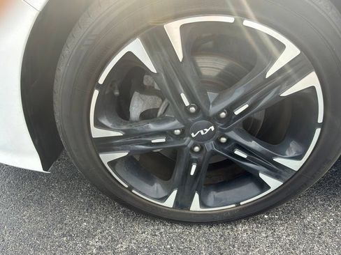 Used 2022 Kia K5 GT-Line AWD/4WD image 8