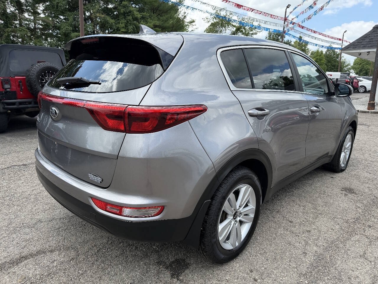 Used 2017 Kia Sportage LX AWD/4WD image 5